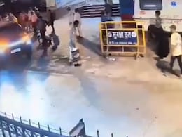 Mumbai Doctor Arrested For Car Accident Inside Sion Hospital Mumbai Doctor Arrested For Car Accident Inside Sion Hospital