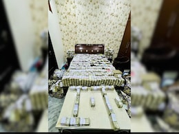 Rs 40 Crore "Unaccounted" Cash Found In Raids On Agra Shoe Trader Rs 40 Crore "Unaccounted" Cash Found In Raids On Agra Shoe Trader