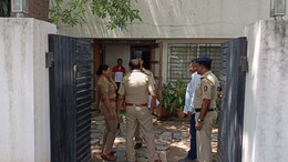 अकोल्यात उद्योगपतीच्या बंगल्यावर चोरट्यांचा डल्ला, 2 कोटींचा मुद्देमाल लंपास