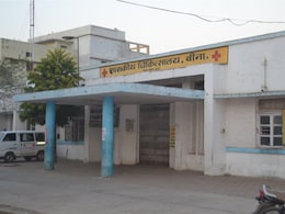 ये कैसी इंसानियत : ट्रेन हादसे में गई जान, फिर अस्पताल में 10 घंटे तक नीचे पड़ा मृत 'इंसान'