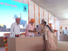 जोधपुर में मनाया गया 566 वां स्थापना दिवस, 18 प्रतिभाओं को मिला 'मारवाड़ रत्न'  जोधपुर में मनाया गया 566 वां स्थापना दिवस, 18 प्रतिभाओं को मिला 'मारवाड़ रत्न'