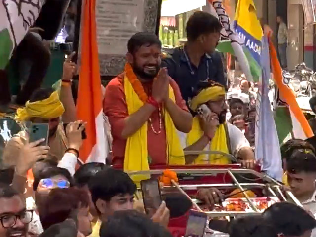 Kanhaiya Kumar Holds A Massive Roadshow After Filing Nomination