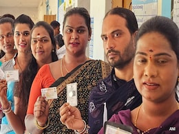Lok Sabha Polls: 66.95% Average Turnout Recorded In 4 Phases Lok Sabha Polls: 66.95% Average Turnout Recorded In 4 Phases