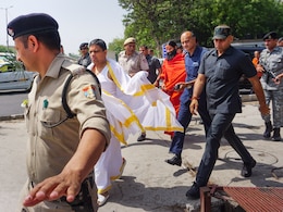 Tables Turned, Court Grills Doctors' Body After Patanjali Flags Interview Tables Turned, Court Grills Doctors' Body After Patanjali Flags Interview