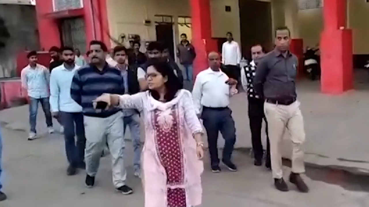 प्रतापगढ़ नगर परिषद में धांधली  पूर्व मंत्री की शिकायत के बाद एक्शन