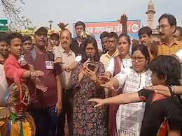 MP News: वोट डालने के बाद कई चीजों पर मिलेगी 50% की छूट, बस का किराया होगा आधा, मिलेंगी सस्ती कचौड़ी और ... MP News: वोट डालने के बाद कई चीजों पर मिलेगी 50% की छूट, बस का किराया होगा आधा, मिलेंगी सस्ती कचौड़ी और ...
