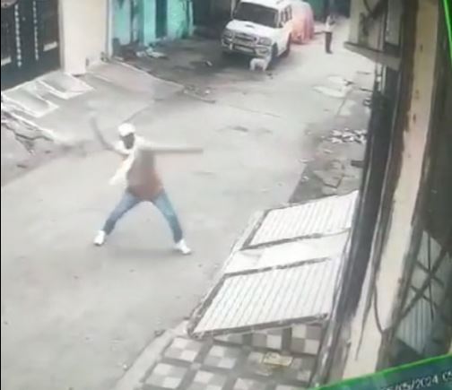 Madhya Pradesh Man Throws Bombs at House over Security Money Row