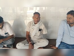 Kota Suicide News: पिता को असहाय छोड़ गया धौलुपर का भरत, पोस्टमार्टम के बाद प्रशासन ने दिव्यांग पिता को सौंपा शव Kota Suicide News: पिता को असहाय छोड़ गया धौलुपर का भरत, पोस्टमार्टम के बाद प्रशासन ने दिव्यांग पिता को सौंपा शव
