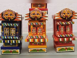 चित्तौड़गढ़ की 5 सौ साल पुरानी कावड़ कला, लकड़ी के दरवाजे पर बयां की जाती हैं अतीत की कहानियां