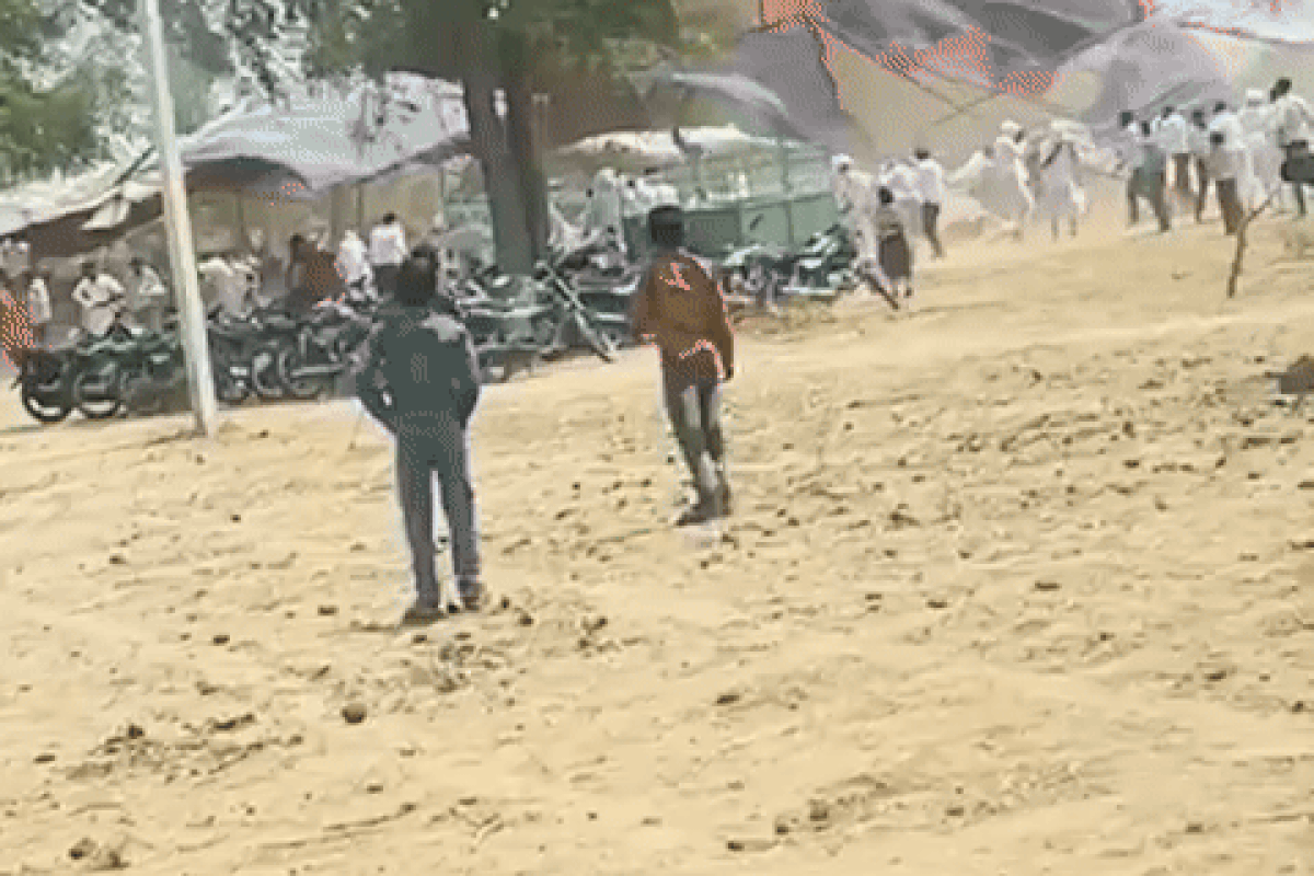 लूणी के भाचरणा गांव में रेतीले बवंडर का तांडव, विवाह स्थल पर हवा में उड़े टेंट, भगदड़ में दो महिलाएं घायल