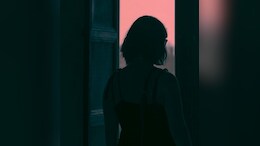 UP Woman Obsesses Over 16-Year-Old Lover, Insists On Living-In Or Kill Self