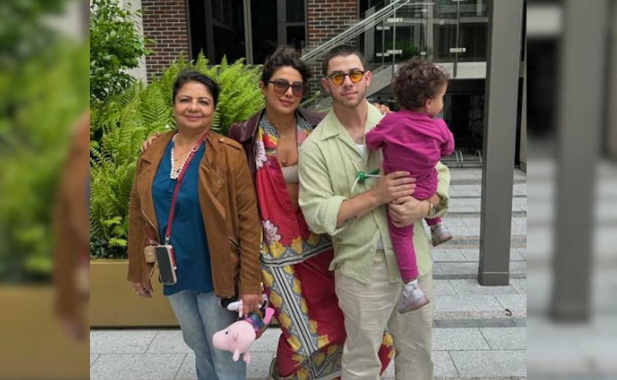 Priyanka Chopra's Mom Madhu Reveals What Happened On Her First Meeting With Nick Jonas: "I Told Him My Checklist..."