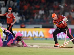 जीती हुई बाजी हार गया राजस्थान, रोमांचक मुकाबले में हैदराबाद ने 1 रन से दर्ज की जीत जीती हुई बाजी हार गया राजस्थान, रोमांचक मुकाबले में हैदराबाद ने 1 रन से दर्ज की जीत