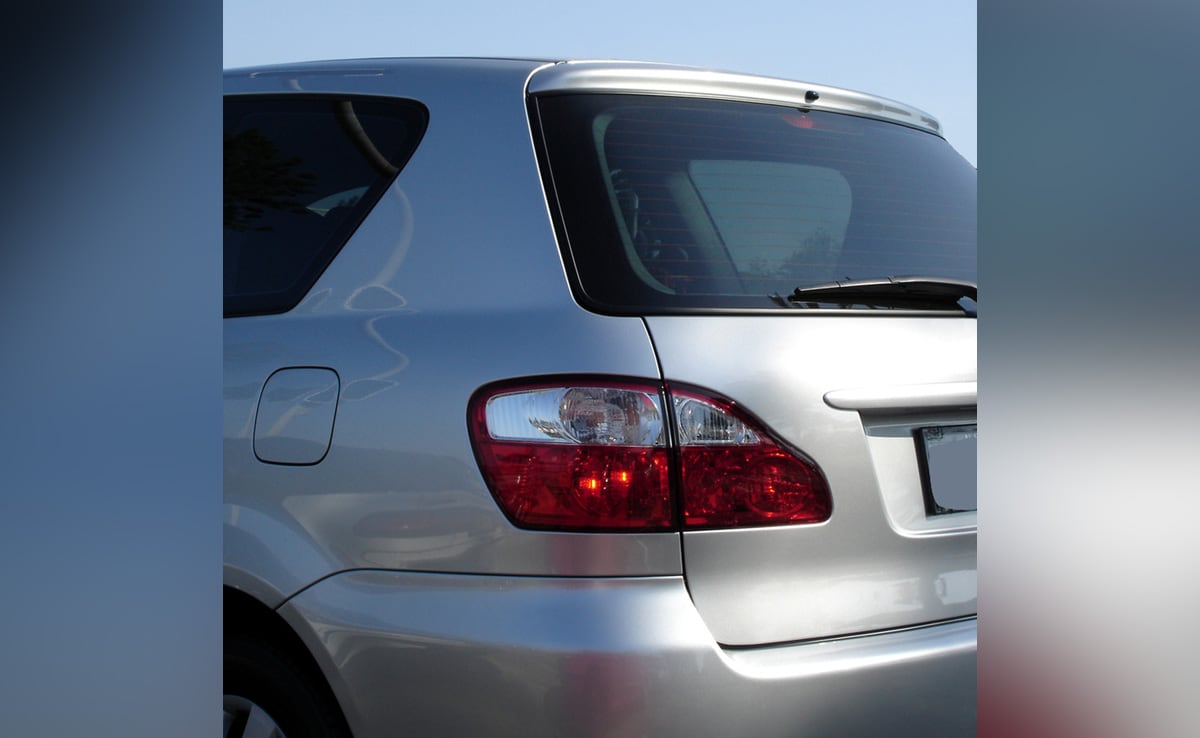 मौत के बाद भी हाथ से पकड़ा हुआ था स्टीयरिंग, चलती कार में हार्ट अटैक से दर्दनाक मौत