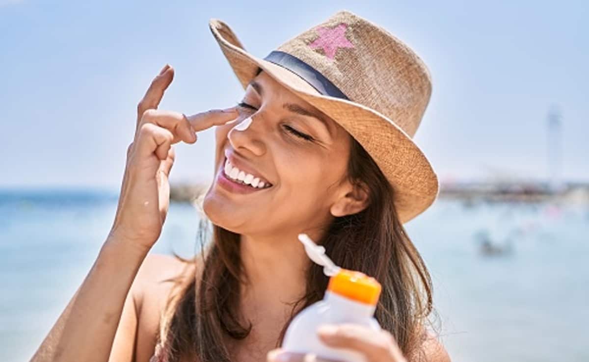 Summer: 10 Reasons Why We Should Apply Sunscreen Daily