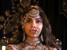 चालान काटने को तैयार हैं हम, हेलमेट पहन लीजिए...आलमजेब के डायलॉग अब मुंबई ट्रैफिक पुलिस कर रही है इस्तेमाल चालान काटने को तैयार हैं हम, हेलमेट पहन लीजिए...आलमजेब के डायलॉग अब मुंबई ट्रैफिक पुलिस कर रही है इस्तेमाल