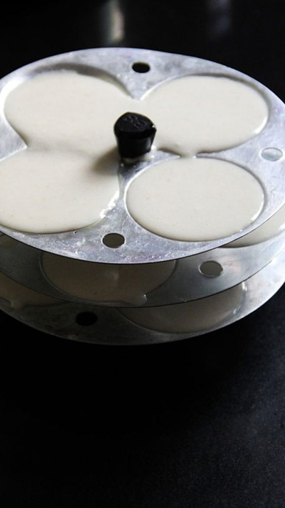 5 Tips For Cleaning Your Idli Maker - Vimarsana News