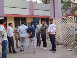 Chhattisgarh:रिश्वतखोरों ने मरे हुए इंसान को भी नहीं बख्शा, पोस्टमार्टम के लिए मांग लिए परिजनों से पैसे...