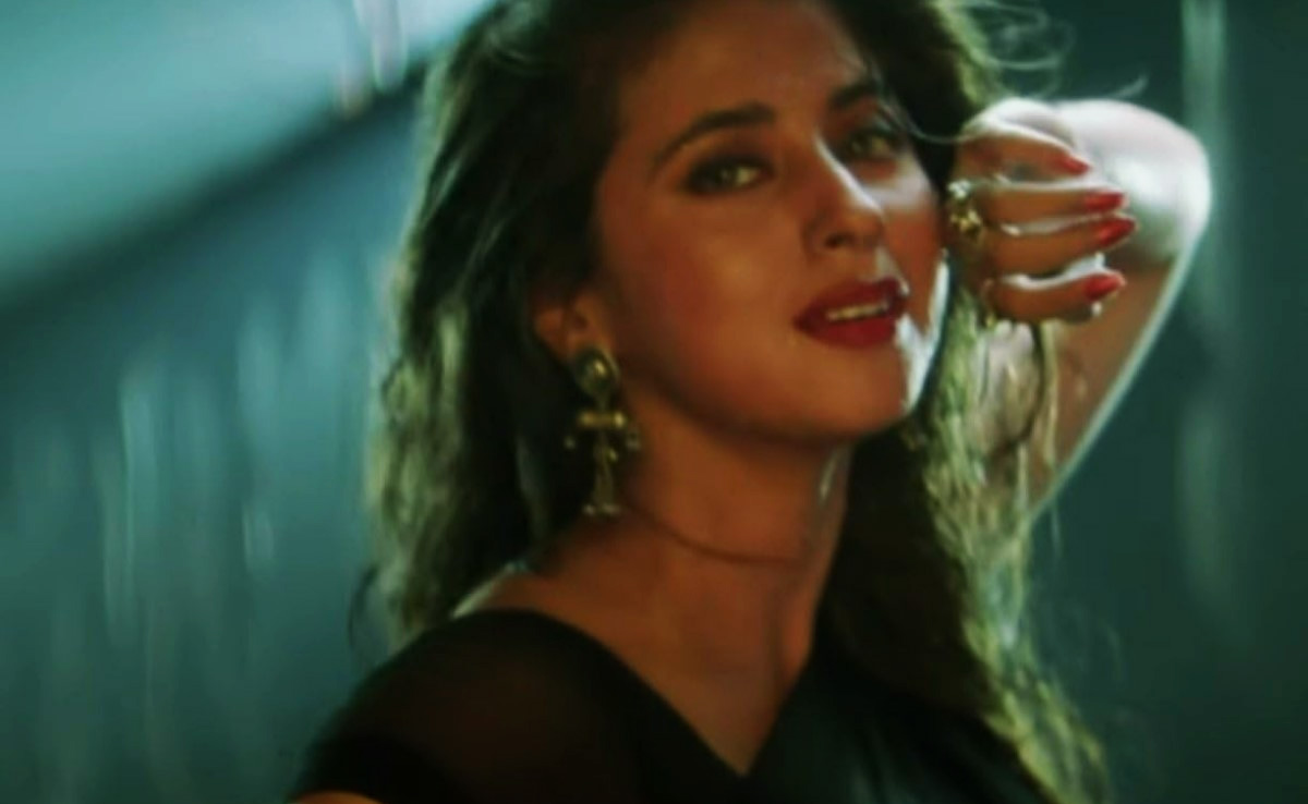 रंगीला के लिए पहली पसंद नहीं थीं उर्मिला मातोंडकर, उस वक्त की इन दो टॉप एक्ट्रेसेज के साथ फिल्म बनाने की सोच रहे थे मेकर्स