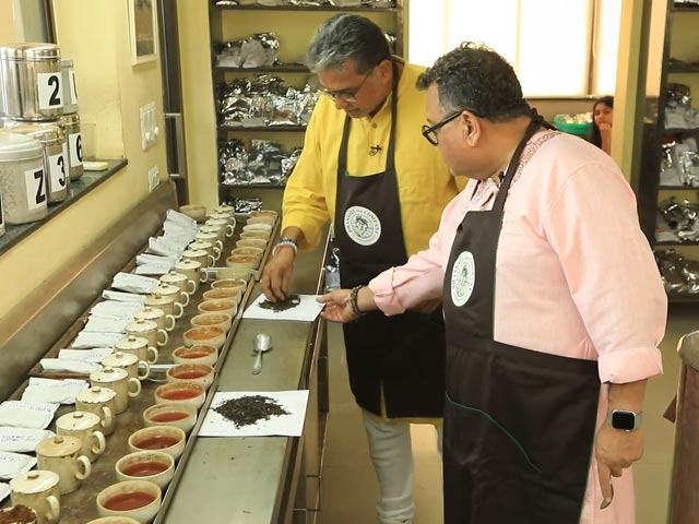 NDTV Poll Curry | Tea Tasting At Bhansali & Company