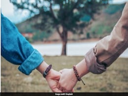 जापान में शुरु हुआ शादी का नया चलन, न होगा प्यार न बनेंगे फिजिकल रिलेशन, जानिए क्या है ‘Friendship Marriage’ ? जापान में शुरु हुआ शादी का नया चलन, न होगा प्यार न बनेंगे फिजिकल रिलेशन, जानिए क्या है ‘Friendship Marriage’ ?