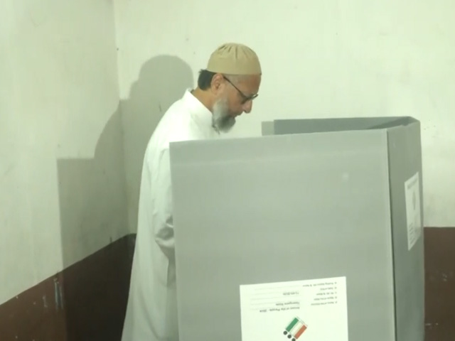 "Politicians Come And Go, Vote For The Country": Asaduddin Owaisi's Appeal