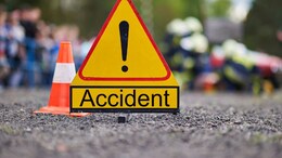 Rajgarh Bus Accident: MP के राजगढ़ में ओवरब्रिज से नीचे गिरी बस... 2 की मौत, 40 लोग घायल