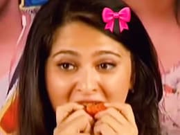 क्या हमेशा से गलत तरीके से जलेबी खा रहे हैं आप ? बाहुबली की देवसेना ने बताया क्या है सही और परफेक्ट तरीका क्या हमेशा से गलत तरीके से जलेबी खा रहे हैं आप ? बाहुबली की देवसेना ने बताया क्या है सही और परफेक्ट तरीका