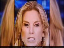 Video: US Anchor Appears To Swallow Fly During Live Telecast, Internet Says "Very Professional" Video: US Anchor Appears To Swallow Fly During Live Telecast, Internet Says "Very Professional"