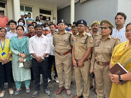 बचा लिया गया बचपन! गाजियाबाद में स्लॉटर हाउस से मुक्त करवाए गए 57 नाबालिग, मालिक समेत 6 आरोपी गिरफ्तार