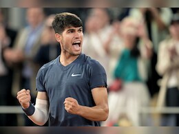 Carlos Alcaraz Tackles Stefanos Tsitsipas At French Open As Iga Swiatek Targets Semis