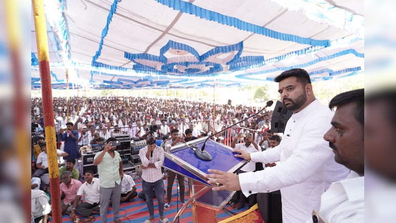 कर्नाटक में कांग्रेस सरकार प्रज्वल की दुष्कर्म पीड़िताओं को वित्तीय सहायता देगी