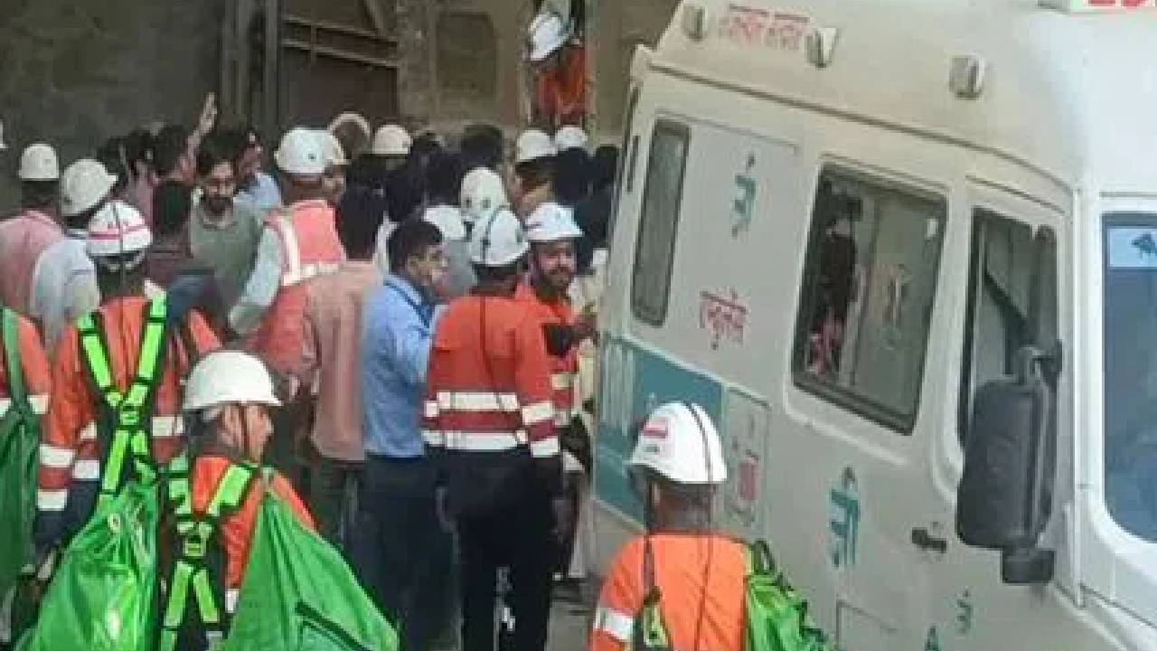 HCL Mine Accident : 2 घंटे में सभी मजदूरों को बाहर निकालने की उम्मीद