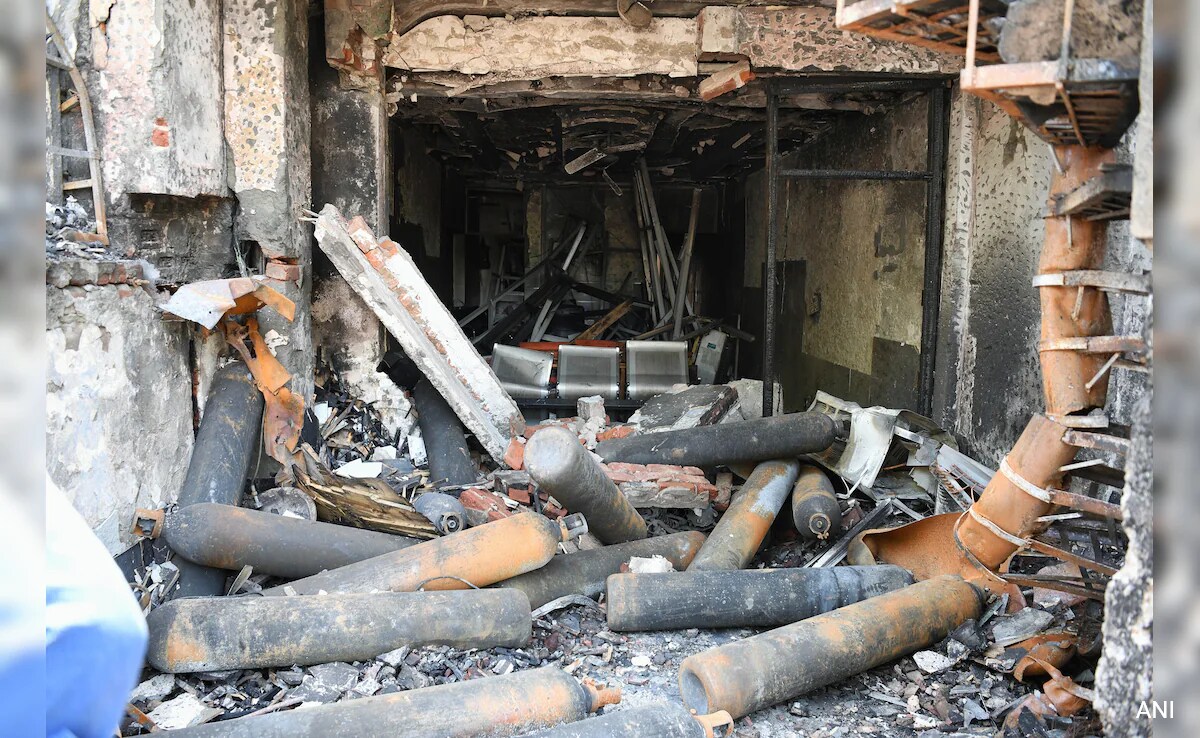 "Extremely Heartbreaking": Rahul Gandhi On Deaths Of Babies In Delhi Hospital Fire