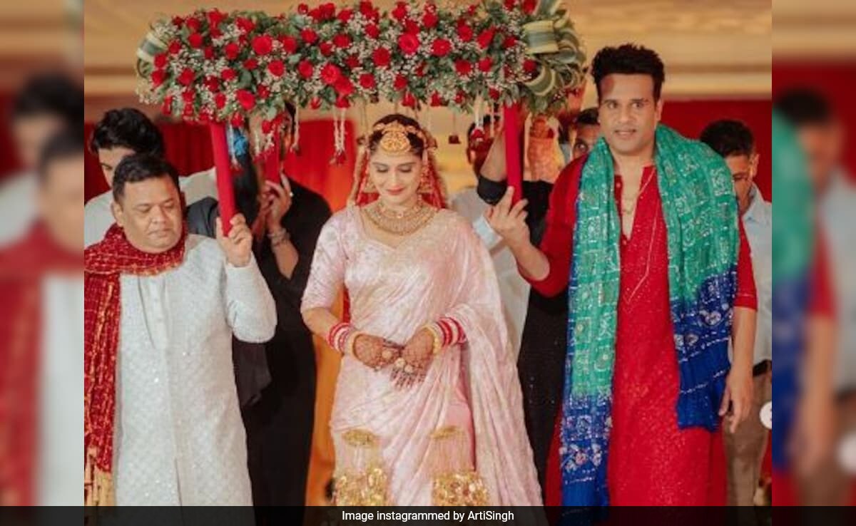 In Pics: Arti Singh's Brother Krushna Abhishek Walked Her Down The Aisle