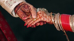 Viral Ad? Report Claims Groom's <i>Choli Ke Peeche</i> Dance Ended His Wedding