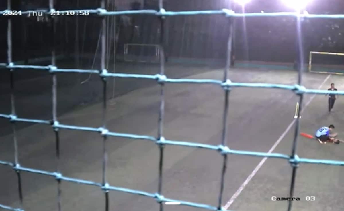 पुणे : 11 वर्षीय लड़के की क्रिकेट खेलते समय गेंद लगने से हुई मौत