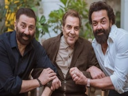 धर्मेंद्र की एक आदत से बड़े ही परेशान रहते हैं सनी देओल, कभी नहीं कर पाते दिल की बातें धर्मेंद्र की एक आदत से बड़े ही परेशान रहते हैं सनी देओल, कभी नहीं कर पाते दिल की बातें