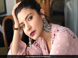 Anushka Sharma In IPL: अनुष्का शर्मा ने IPL मैच किया एंजॉय, पति विराट कोहली के लिए चीयर्स करती नजर आईं एक्ट्रेस Anushka Sharma In IPL: अनुष्का शर्मा ने IPL मैच किया एंजॉय, पति विराट कोहली के लिए चीयर्स करती नजर आईं एक्ट्रेस