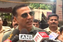 Akshay Kumar Casts First Vote After Renouncing Canadian Citizenship: "Feels Great" Akshay Kumar Casts First Vote After Renouncing Canadian Citizenship: "Feels Great"