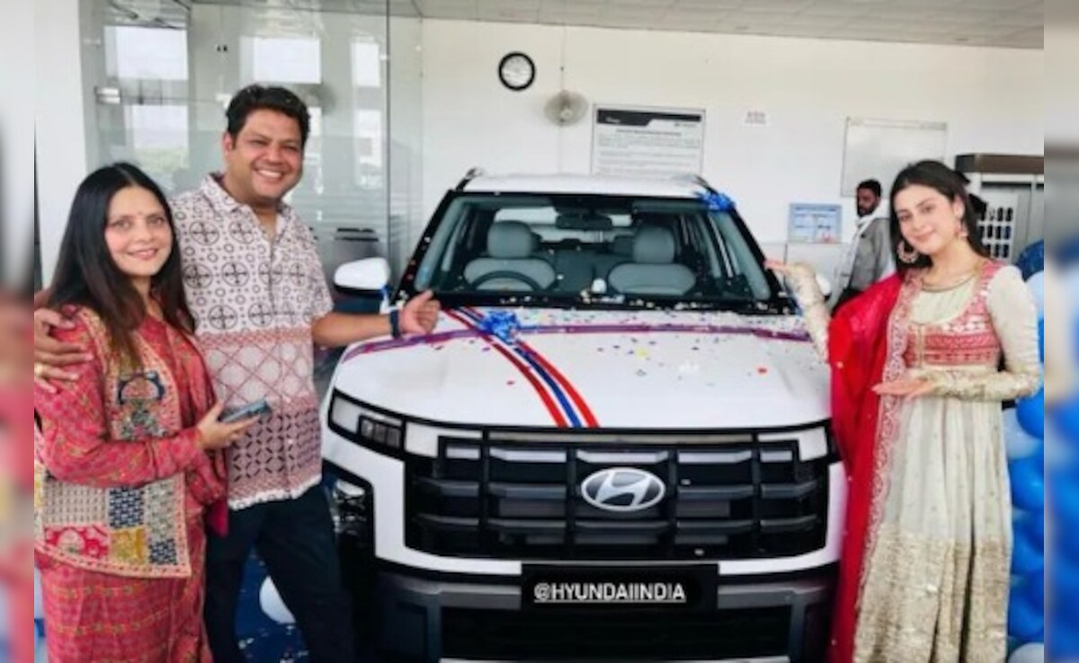 Isha Malviya Gifts Her Dad A Swanky New Car On His Birthday