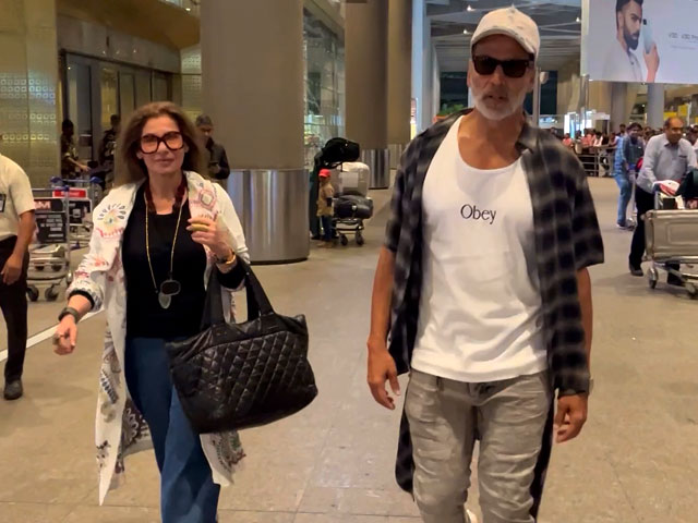 Sky Full Of Stars: Akshay Kumar, Dimple Kapadia And Others At Airport