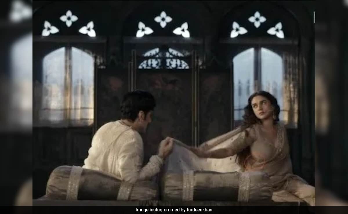 Fardeen Khan Shares Glimpse Of The "First Scene" He Shot For <i>Heeramandi</i>: "A Visual Masterpiece"