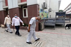 Over 100 Schools Evacuated In Delhi, Neighbouring Areas Over 100 Schools Evacuated In Delhi, Neighbouring Areas