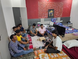 IPL Cricket Betting Indore: इंदौर में फिर पुलिस ने पकड़ा आईपीएल का सट्टा, 11 सटोरिए गिरफ्तार