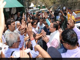 चारधाम यात्रा 2024: CM धामी के निर्देशों का असर, बैठक के 24 घंटे बाद ही सुधरने लगे हालात चारधाम यात्रा 2024: CM धामी के निर्देशों का असर, बैठक के 24 घंटे बाद ही सुधरने लगे हालात