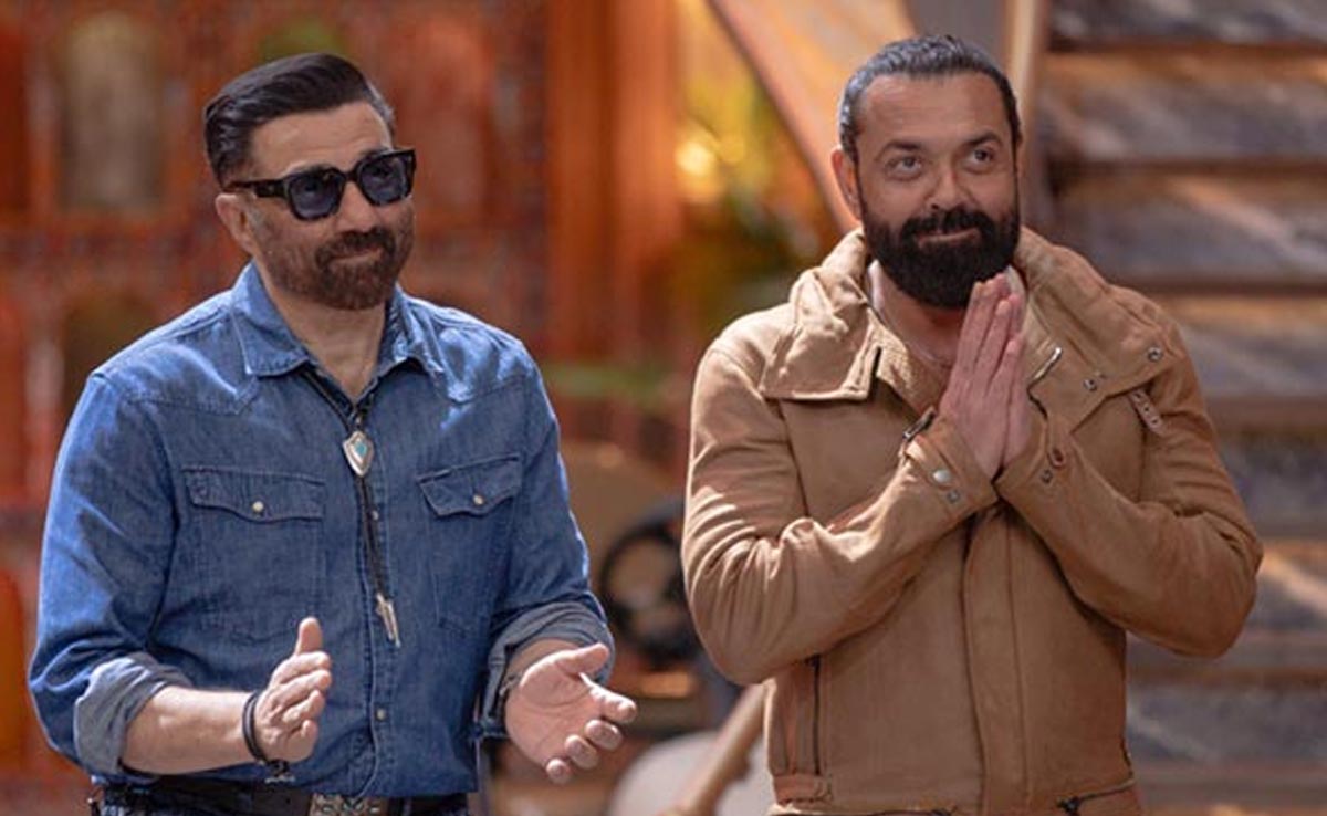 बॉबी देओल ने बड़े भाई सनी देओल को इस सुपर हीरो से किया कंपेयर, बोले- उससे ज्यादा ताकतवर इंसान नहीं देखा बॉबी देओल ने बड़े भाई सनी देओल को इस सुपर हीरो से किया कंपेयर, बोले- उससे ज्यादा ताकतवर इंसान नहीं देखा