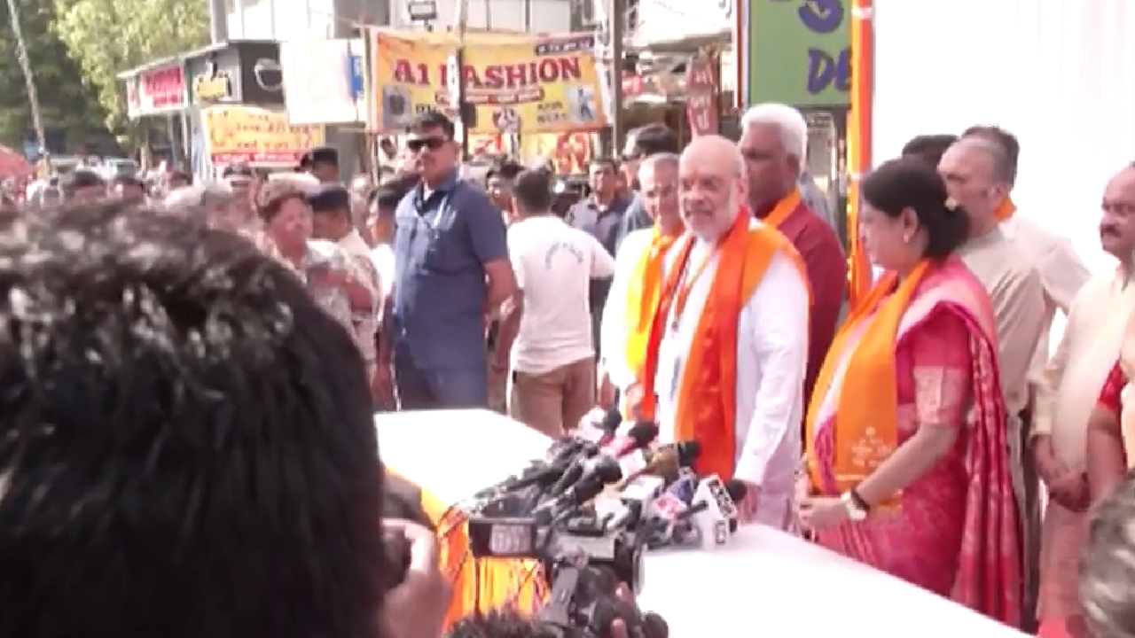 Lok Sabha Election 2024:  वोट डालने के बाद अमित शाह ने की लोगों से अपील Lok Sabha Election 2024:  वोट डालने के बाद अमित शाह ने की लोगों से अपील