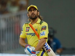 "He Likes To Build Drama A Bit': CSK Batting Coach Michael Hussey On MS Dhoni's Retirement Plans