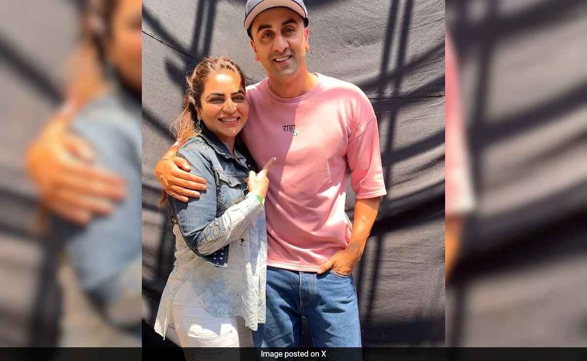 Viral: Ranbir Kapoor Wears T-Shirt With Daughter Raha's Name Written Over It
